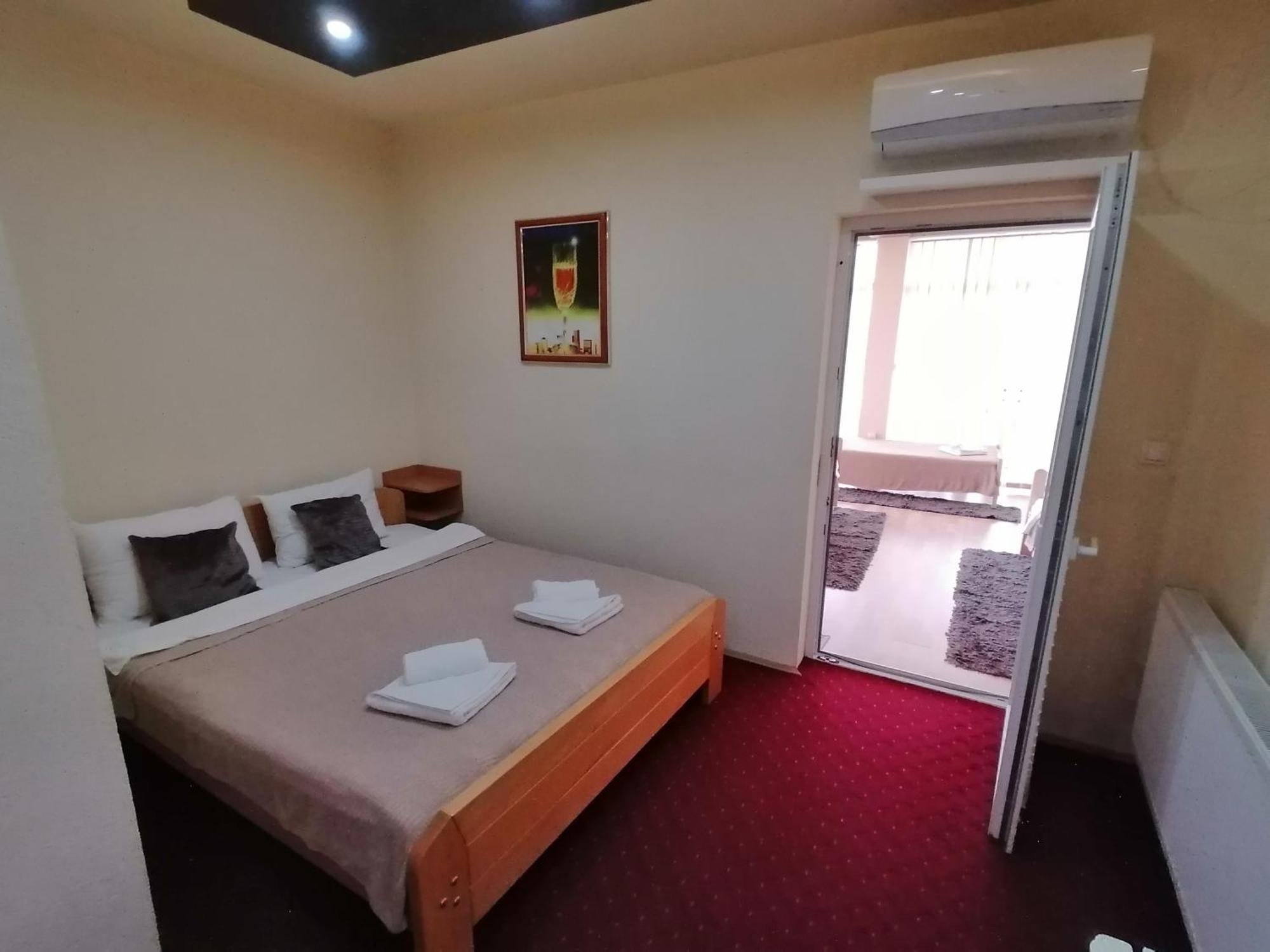 Hotel Talija Svilajnac Экстерьер фото