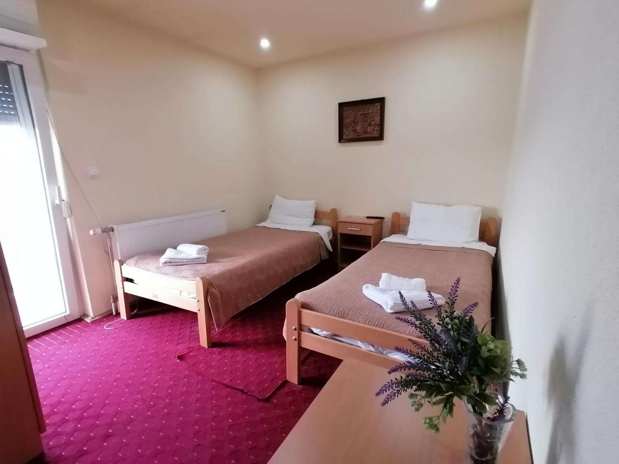 Hotel Talija Svilajnac Экстерьер фото
