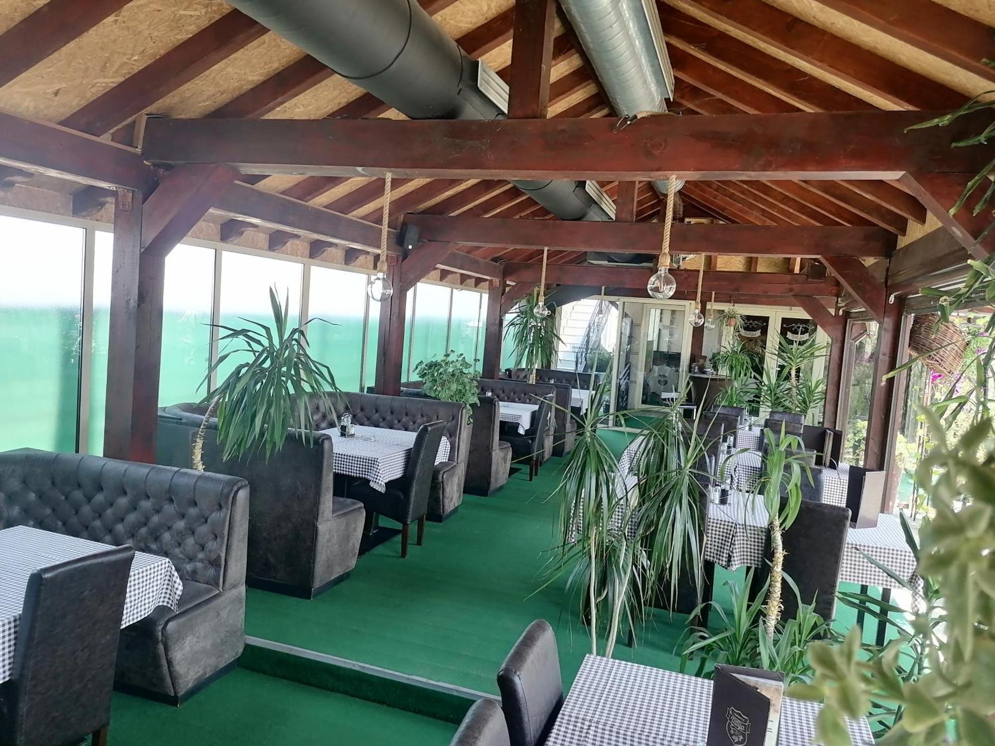 Hotel Talija Svilajnac Экстерьер фото