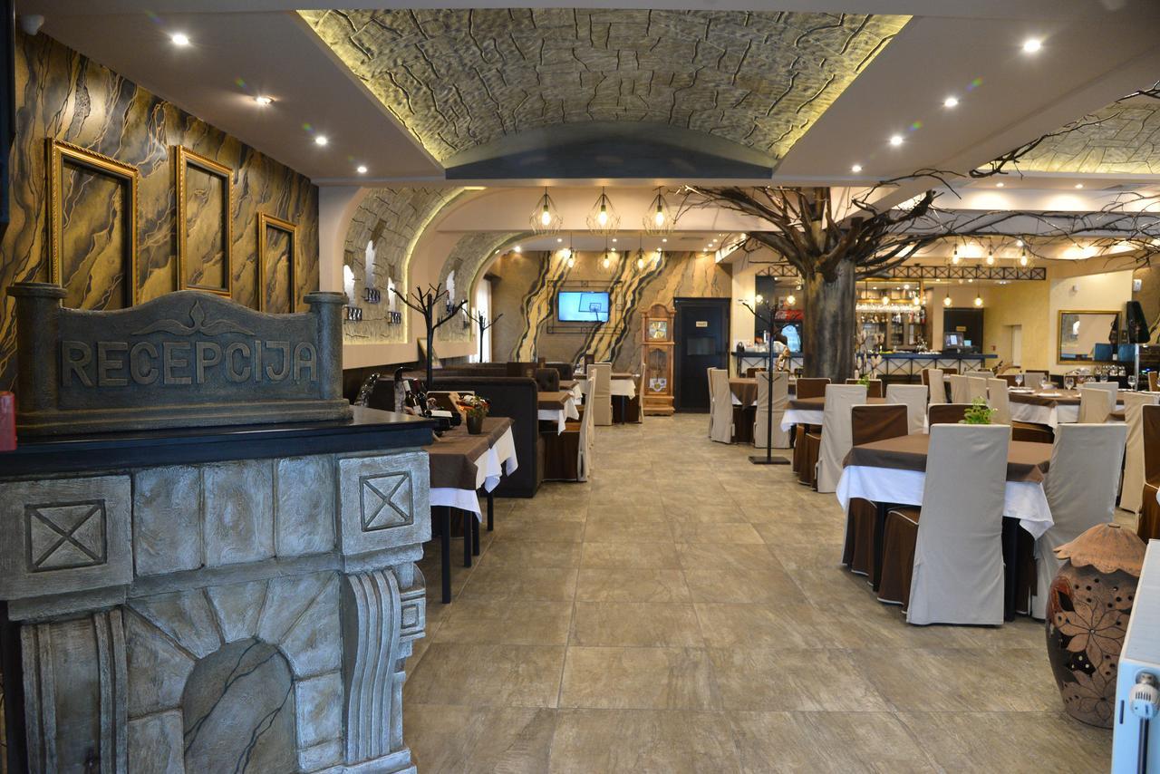 Hotel Talija Svilajnac Экстерьер фото