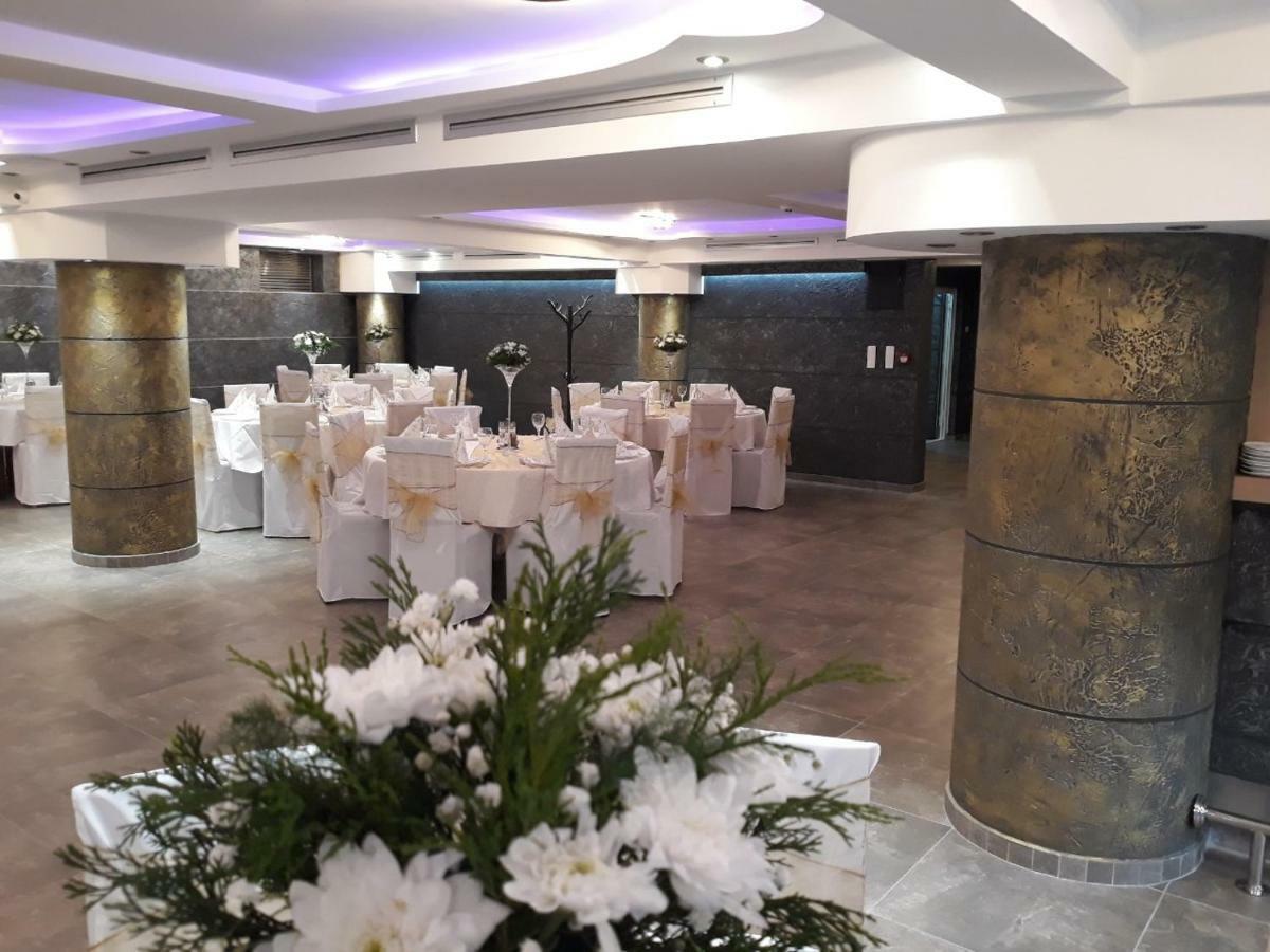 Hotel Talija Svilajnac Экстерьер фото