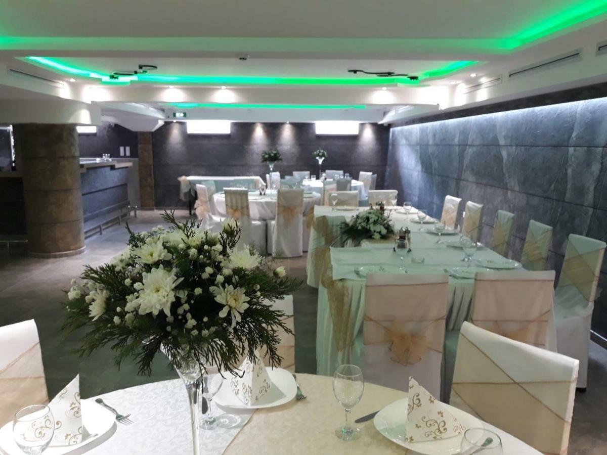 Hotel Talija Svilajnac Экстерьер фото
