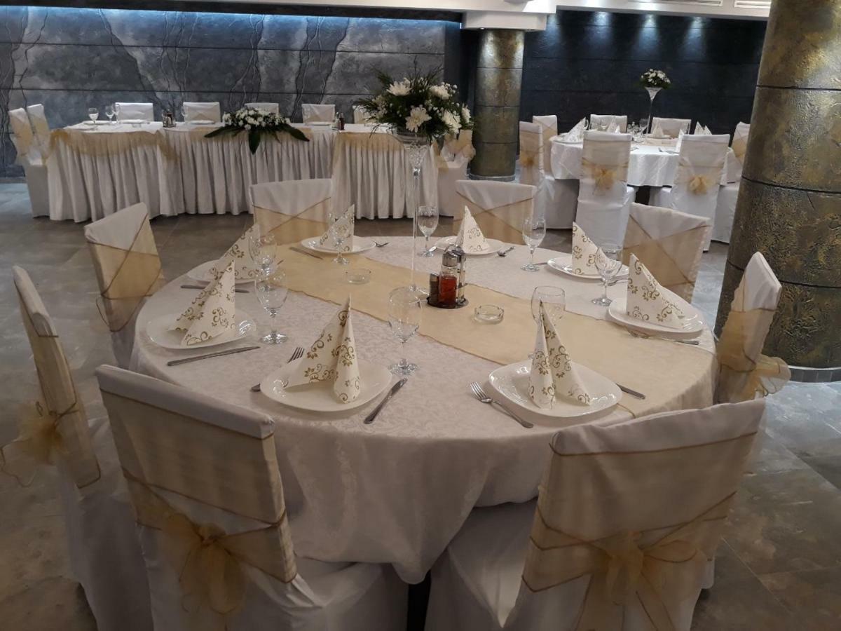 Hotel Talija Svilajnac Экстерьер фото